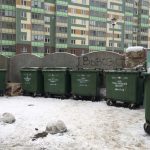 В данный момент ведется вывоз мусора с города Санкт-Петербург